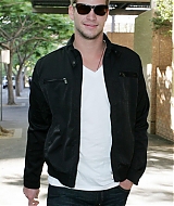 liamhemsworthorg325.jpg