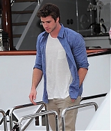 liamhemsworthorg621.jpg