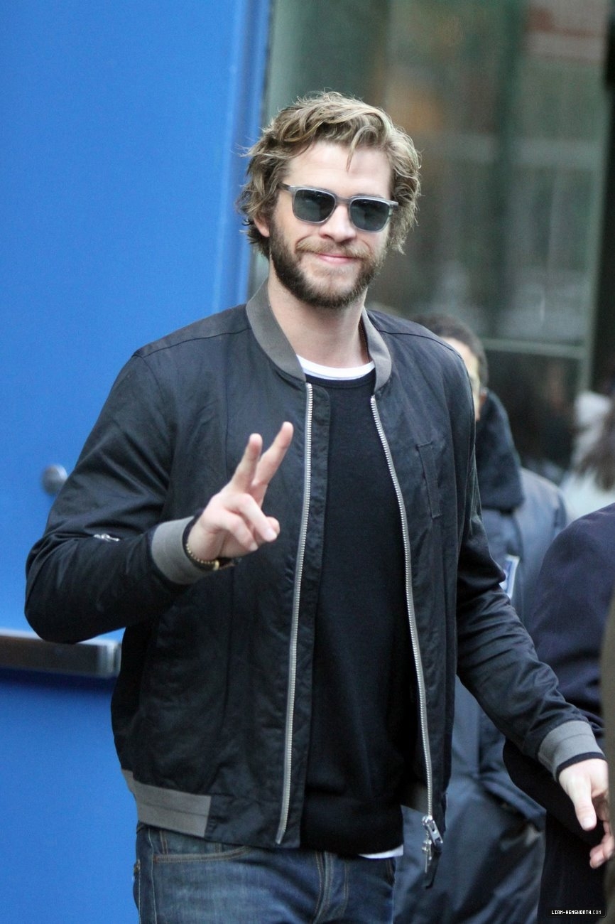 liamhemsworthorg702.jpg