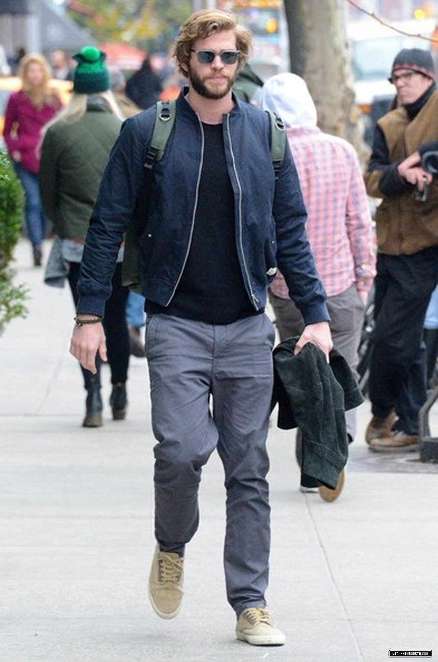 liamhemsworthorg735.jpg