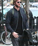 liamhemsworthorg725.jpg