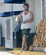 liamhemsworthorg765.jpg