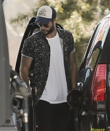 liamhemsworthorg128.jpg