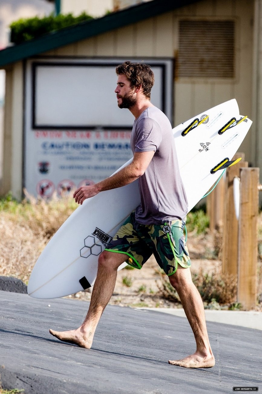 liamhemsworthorg516.jpg