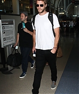 liamhemsworthorg617.jpg