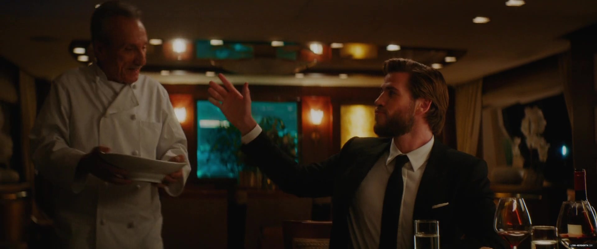 697.jpg