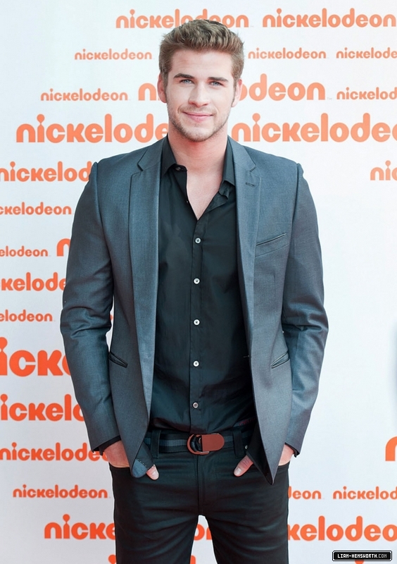 liamhemsworthorg00079.jpg