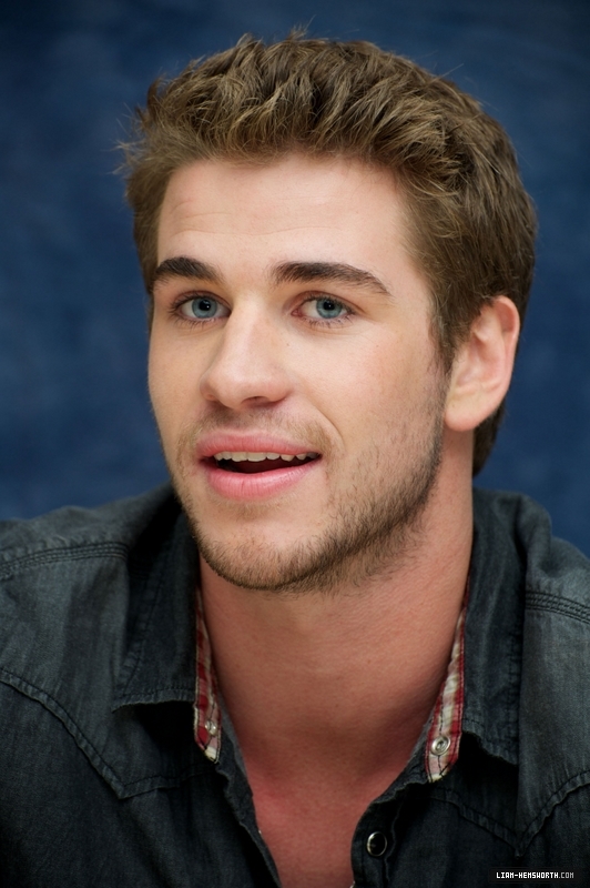 liamhemsworthorg00691.jpg