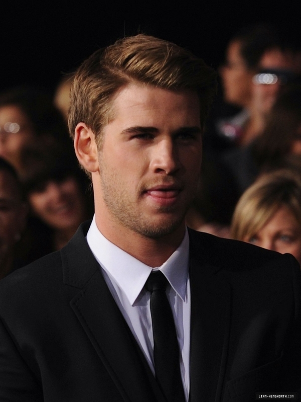 liamhemsworthorg02785.jpg