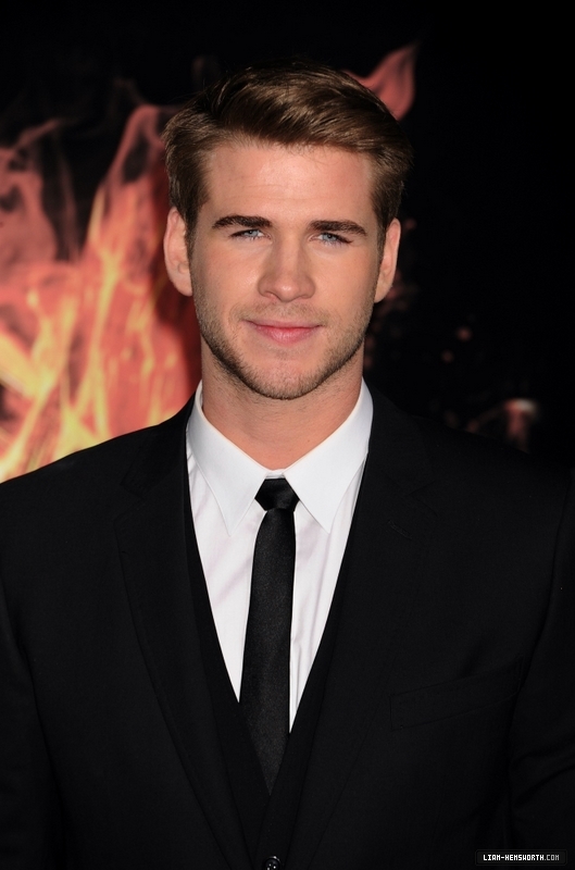 liamhemsworthorg02860.jpg