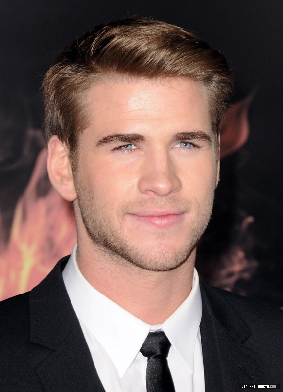 liamhemsworthorg02974.jpg