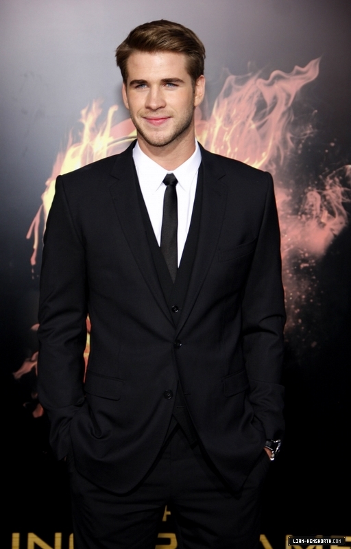 liamhemsworthorg03013.jpg