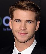 liamhemsworthorg02829.jpg