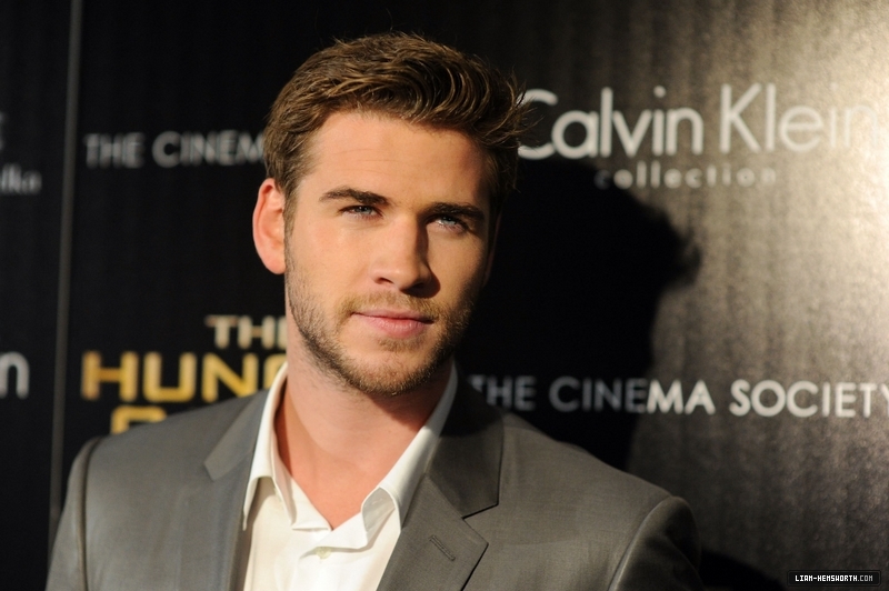 liamhemsworthorg03325.jpg