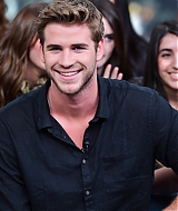 liamhemsworthorg03683.jpg