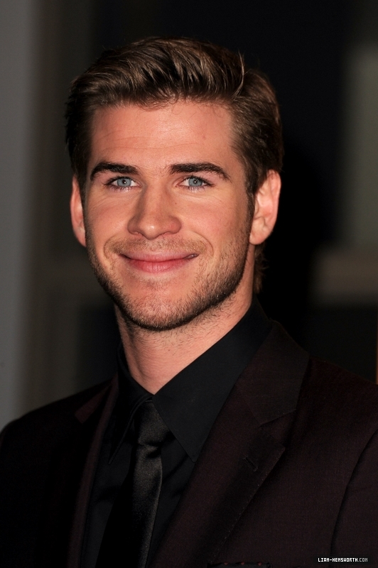 liamhemsworthorg03957.jpg