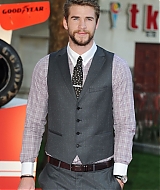 liamhemsworthorg05163.jpg