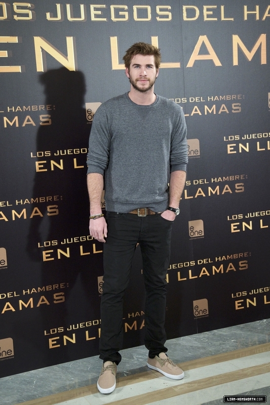 liamhemsworthorg06153.jpg