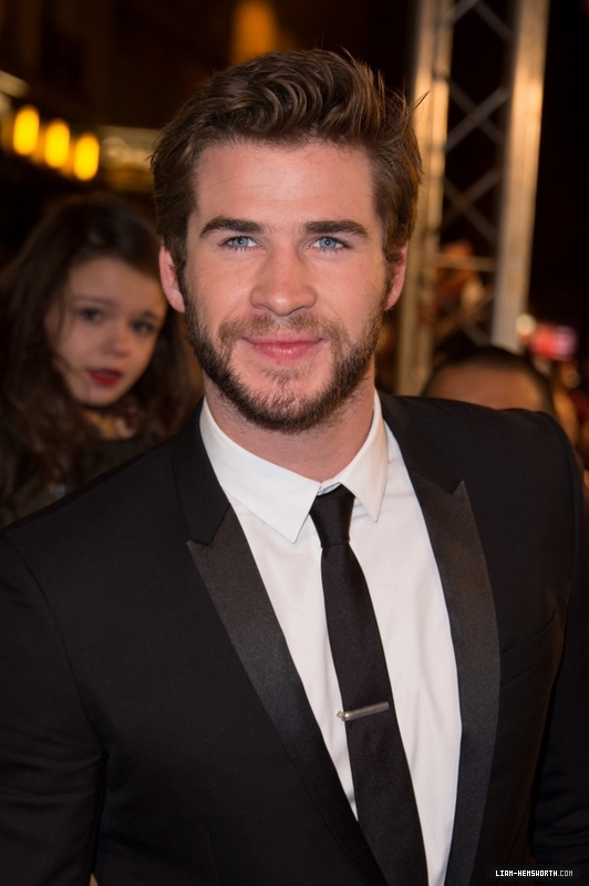 liamhemsworthorg06812.jpg