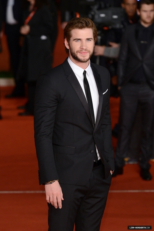 liamhemsworthorg07545.jpg
