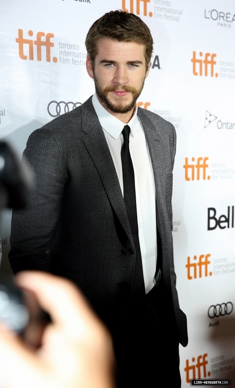 liamhemsworthorg07862.jpg