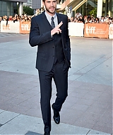 liamhemsworthorg11026.jpg