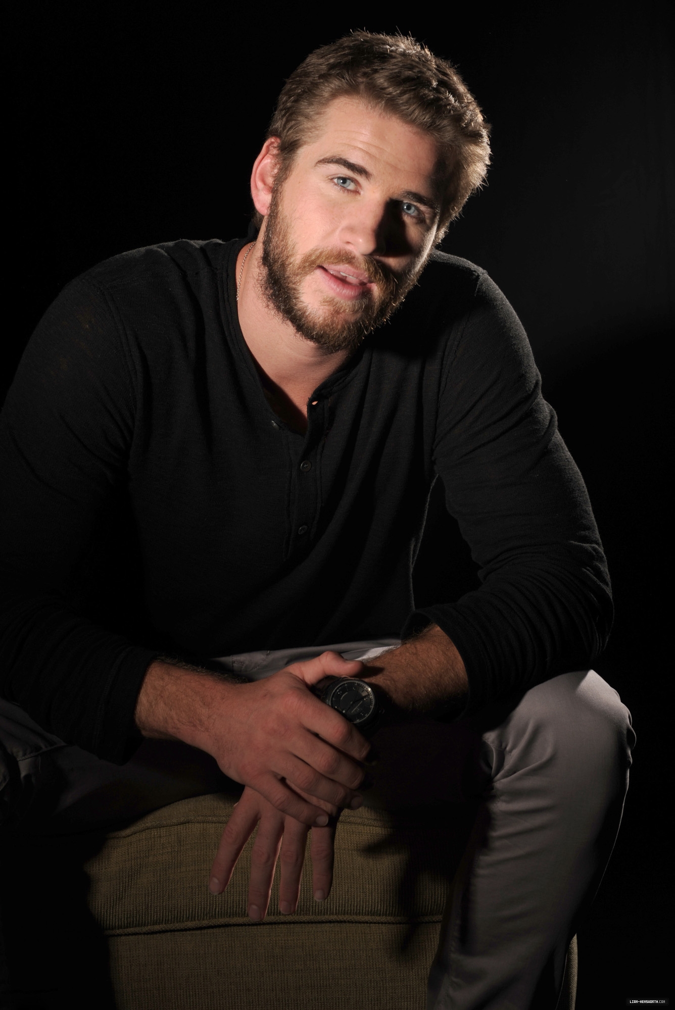 liamhemsworthorg541.jpg
