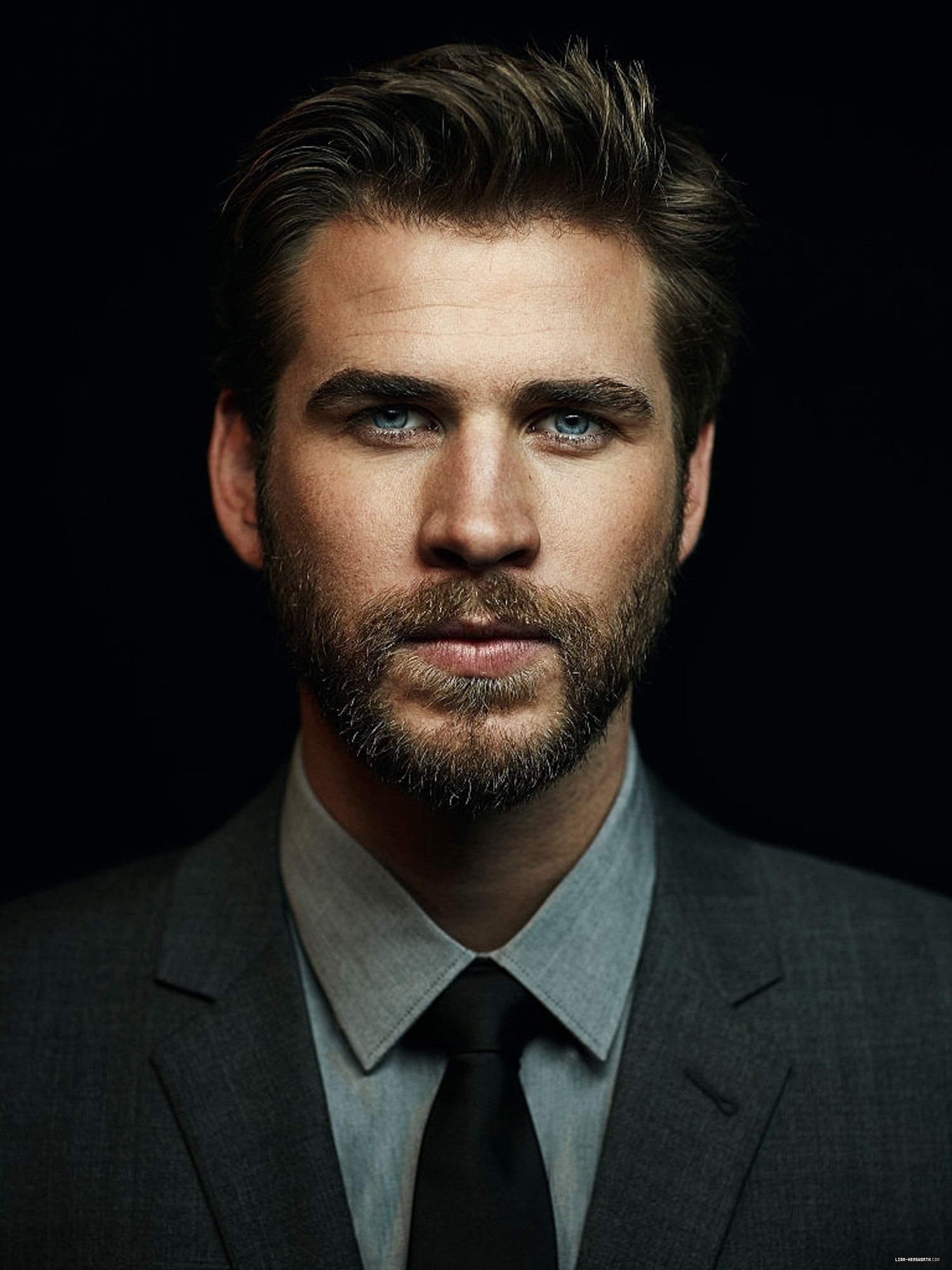 liamhemsworthorg500.jpg