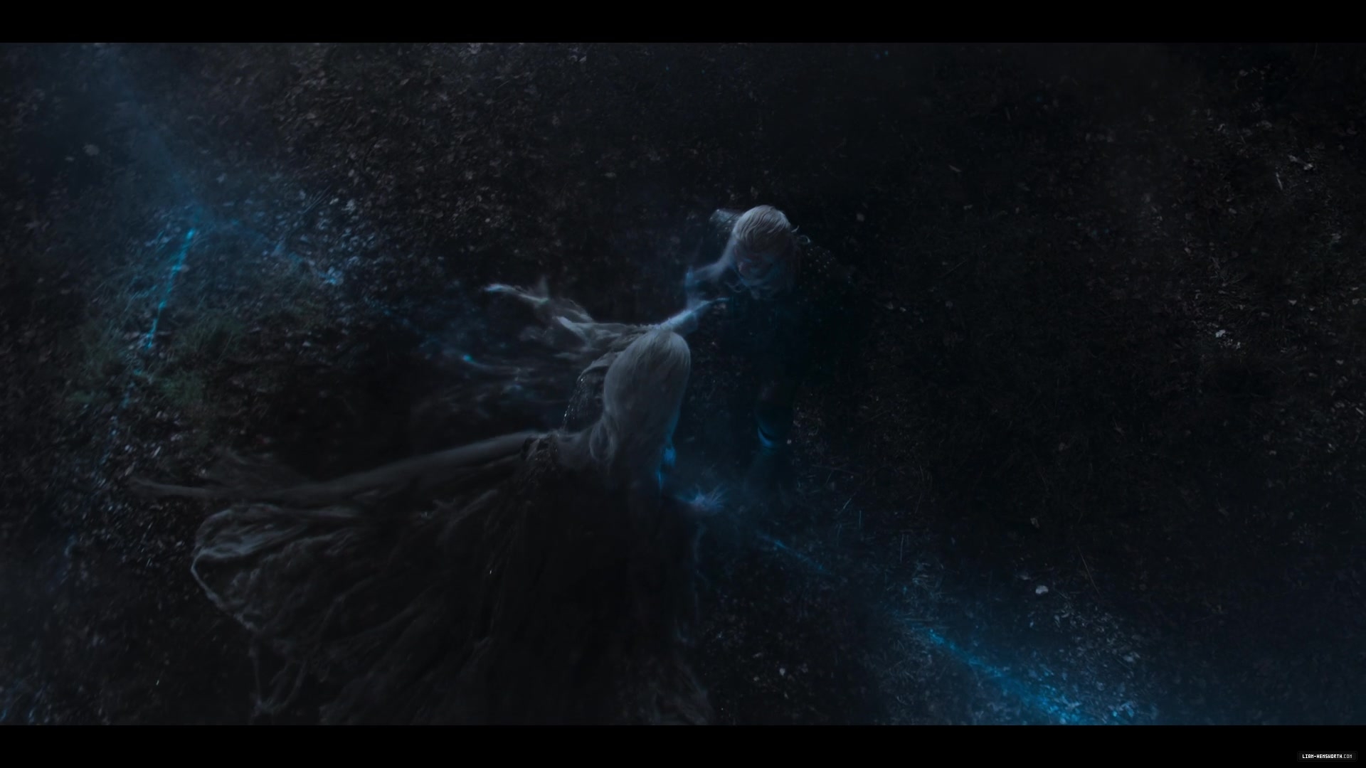 064.jpg
