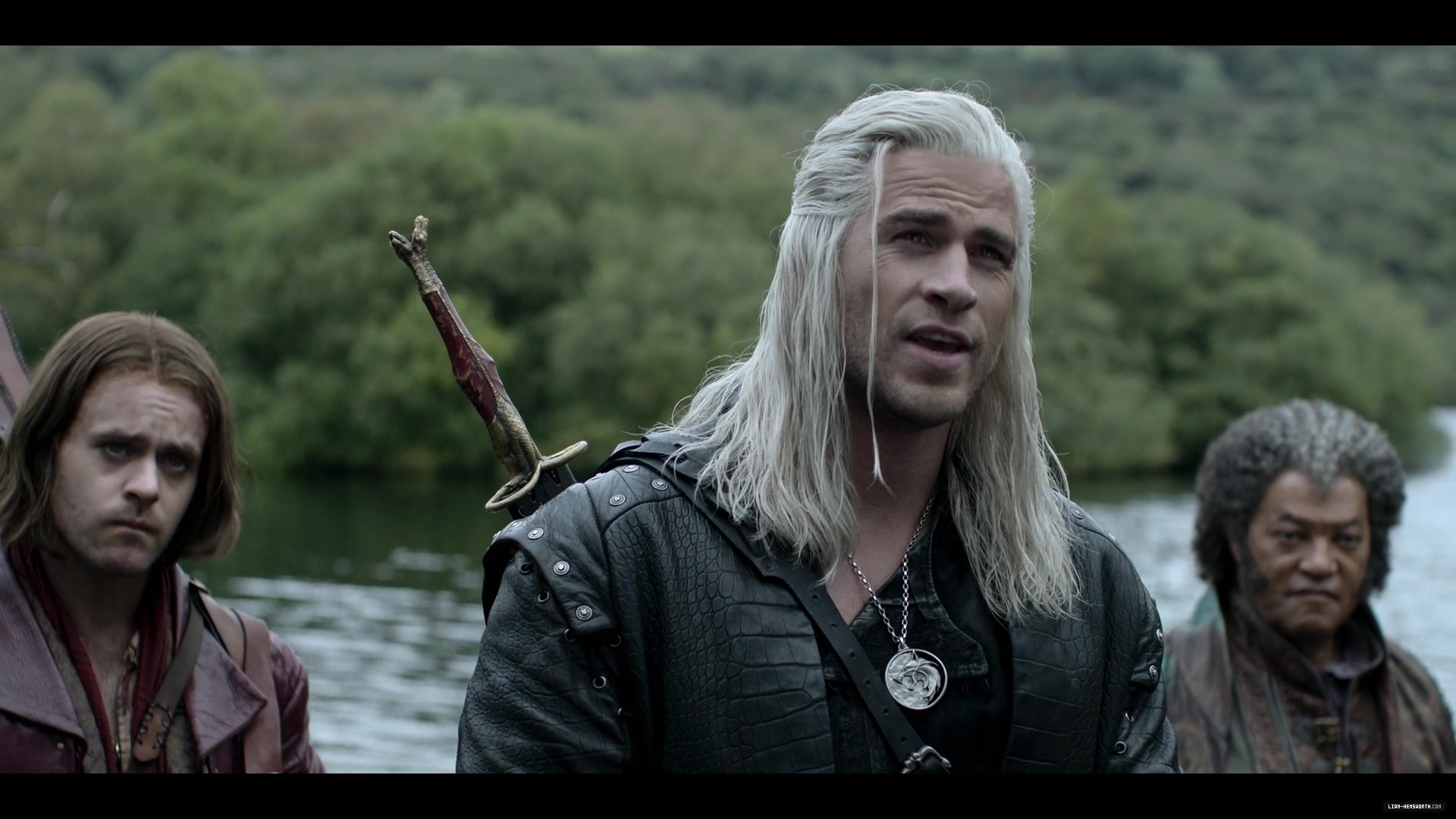 043.jpg